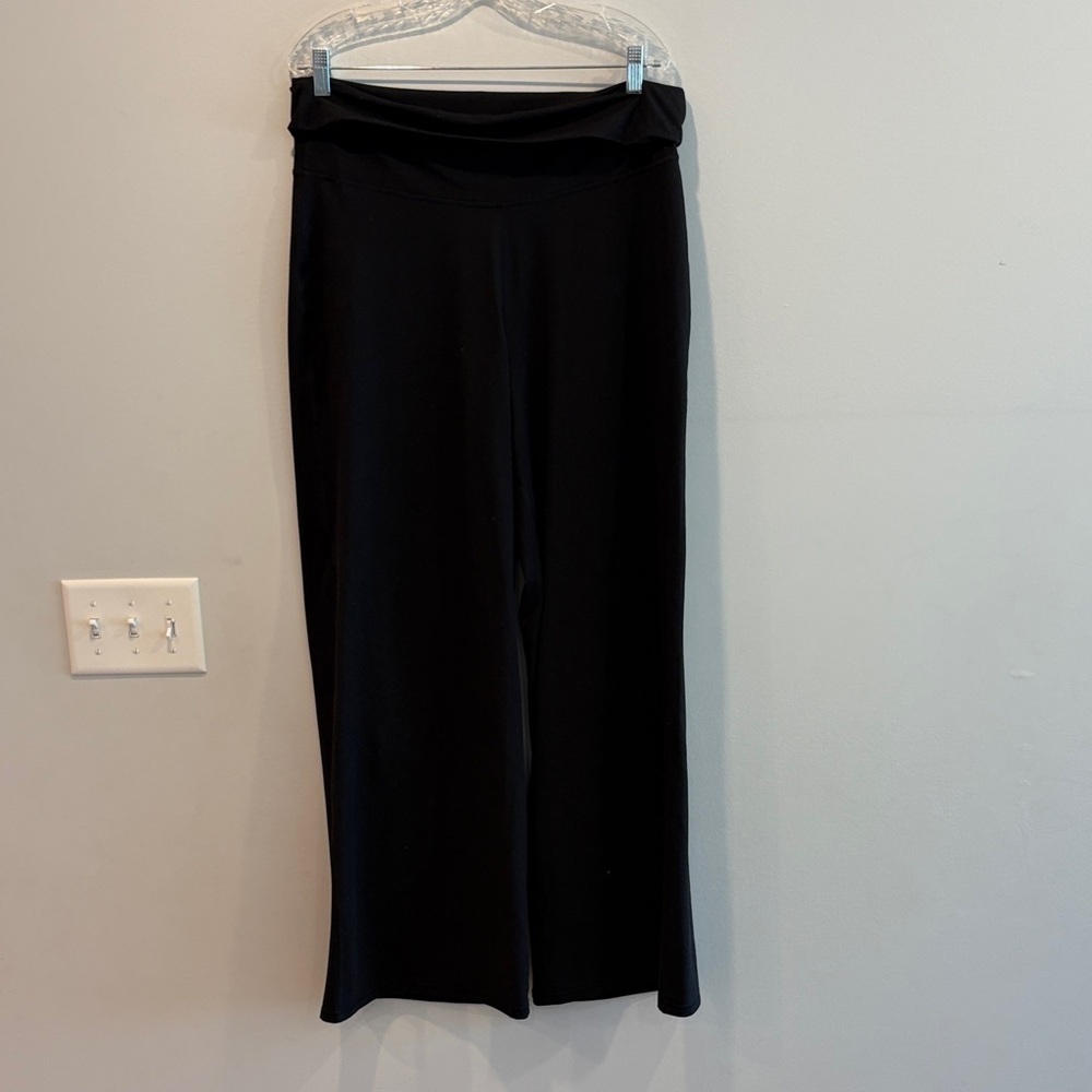 Fabletics Black Track Pants waist 18 unstretched